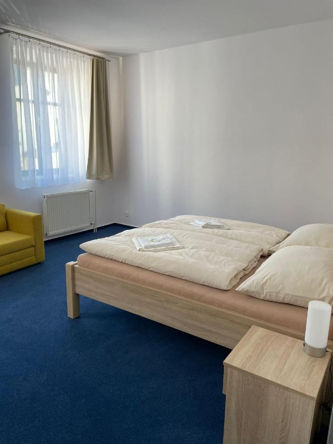 Hotel U Mesta Prahy 나호트 외부 사진
